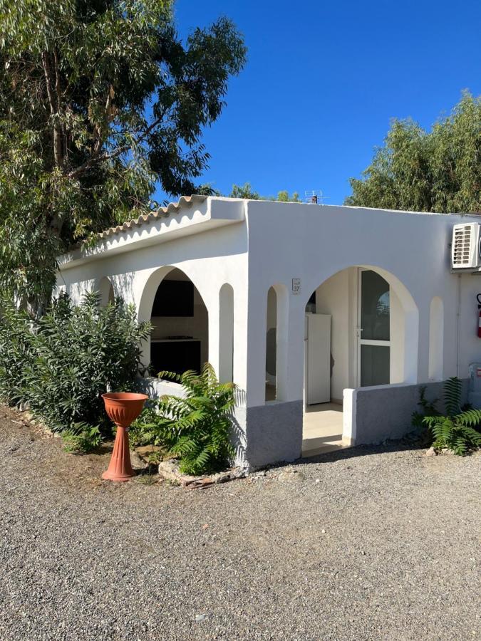 Camping Village Torrenova Ciro Marina Exterior photo