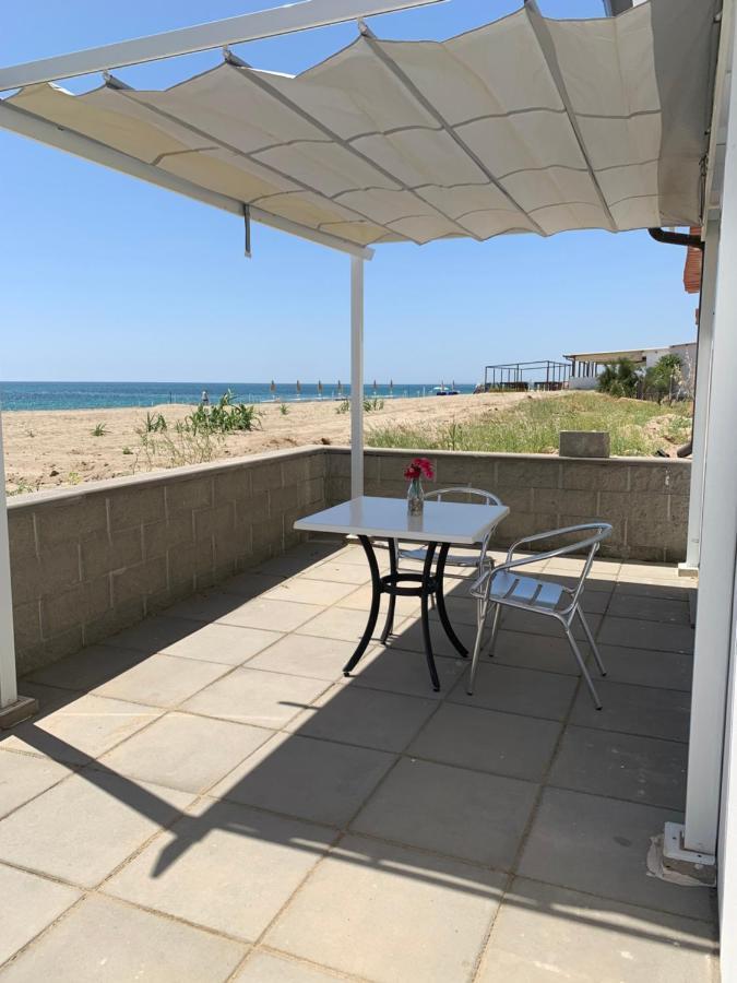Camping Village Torrenova Ciro Marina Exterior photo