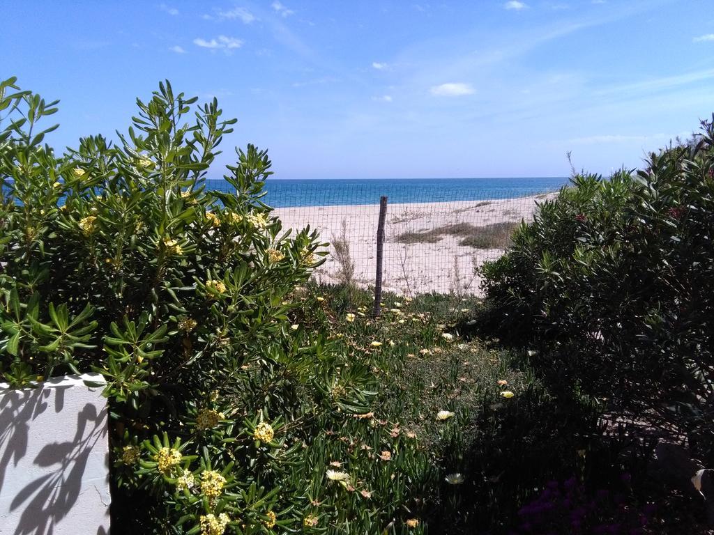 Camping Village Torrenova Ciro Marina Exterior photo